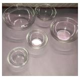 Set of glass mixing nesting bowls (5)