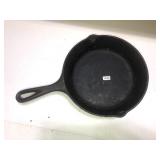 Lodge double spout cast iron skillet