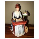 1985 Mrs. Albee porcelain doll Avon