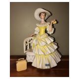 Mrs. Albee porcelain doll 1990 Starr Avon
