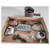 Vintage Kitchen Collectables