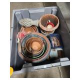 Flower Pots and Outdoor Decor