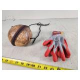 Latex Gloves and Coconut Purse Set