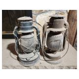 Dietz Lanterns With One Broken Glass