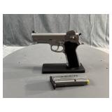 Smith & Wesson Model 4006