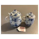 2 Blue Onion Jam Jars