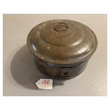 Spice Tin with 6 Spice Tins & Removable Grater