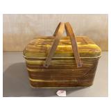 Metal Picnic Basket with 2 Wood Handles