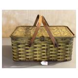Metal Picnic Basket with 2 Wood Handles