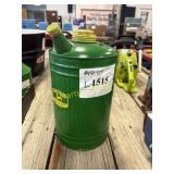 John deere gas can