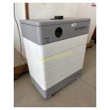 Homegrid stacked heated battery