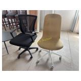 2 Desk Chairs