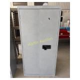 2 Metal Cabinets With 1 Key