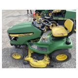 John Deere X320