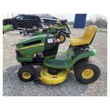 JD LA 120 riding mower