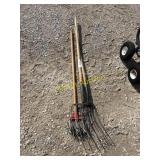 Pitch fork (2)