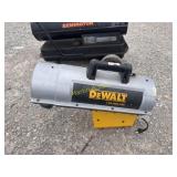 DeWalt 150 thousand BTU salamander