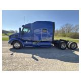 2017 Peterbilt 579 Semi Tractor IST  ROW 5