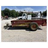 International Manure spreader   ROW 4