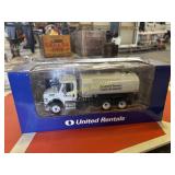 Collector series freightliner M2    RWH