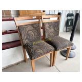 Kitchen chairs x2