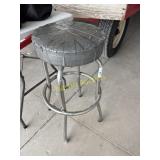 Bar stool