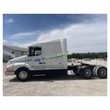 1999 Volvo semi truck  VUT  ROW2