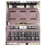 Matco 3/8 Drive swivel socket set 10 mm to 19 mm