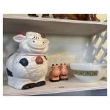 Cow decorations and bowl