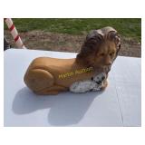 Blow mold lion