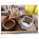 Decorations and bowls