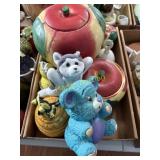 Cookie jars and decorations