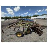 John Deere disc chisel