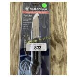 Smith + Wesson Knife