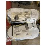 Bundle Of 12 Gloves (2)