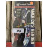 Smith + Wesson American Heroes Knife