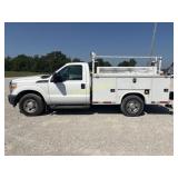 2014 Ford F350 Service Body  VUT