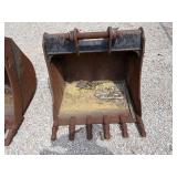 Cat 36 inch  bucket