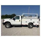 2015 Ford F350 Super Duty service body VUT