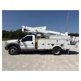 2015 Ford F550 Aerial   VUT