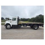 1999 International 4900 truck  VUT