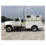1997 Ford F800 service truck - VUT