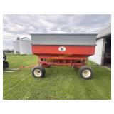 Kory Center Dump wagon, 330 bushel,