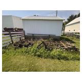 IH mounted field cultivator, 18 1/2'
