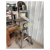 Band saw