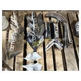CIH 4300 sweeps & shanks w/ bolts & nuts