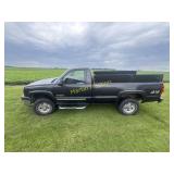 2004 Chevrolet 2500 4x4 pickup, farmer retirement