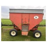 Kory gravity wagon w/ tip tops, 290 bu.