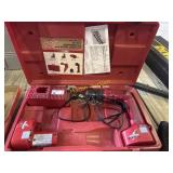 Milwaukee driver/drill