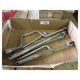 Breaker bars